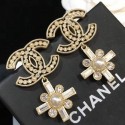 Chanel Cross Bloom Short Earrings 2019 Collection CE02510