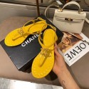 Replica Chanel Chain CC Logo Thong Sandals yellow 2020 CE03869