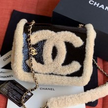 Chanel Shearling Sheepskin and Vintage Leather Flap Bag AS0321 Black/Beige 2019 Collection CE00501