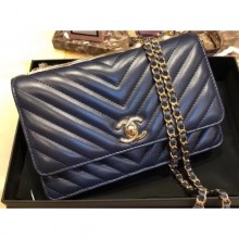 Replica Chanel Lambskin Chevron Trendy CC Wallet On Chain WOC Bag A84456 Dark Blue 2018 CE04044